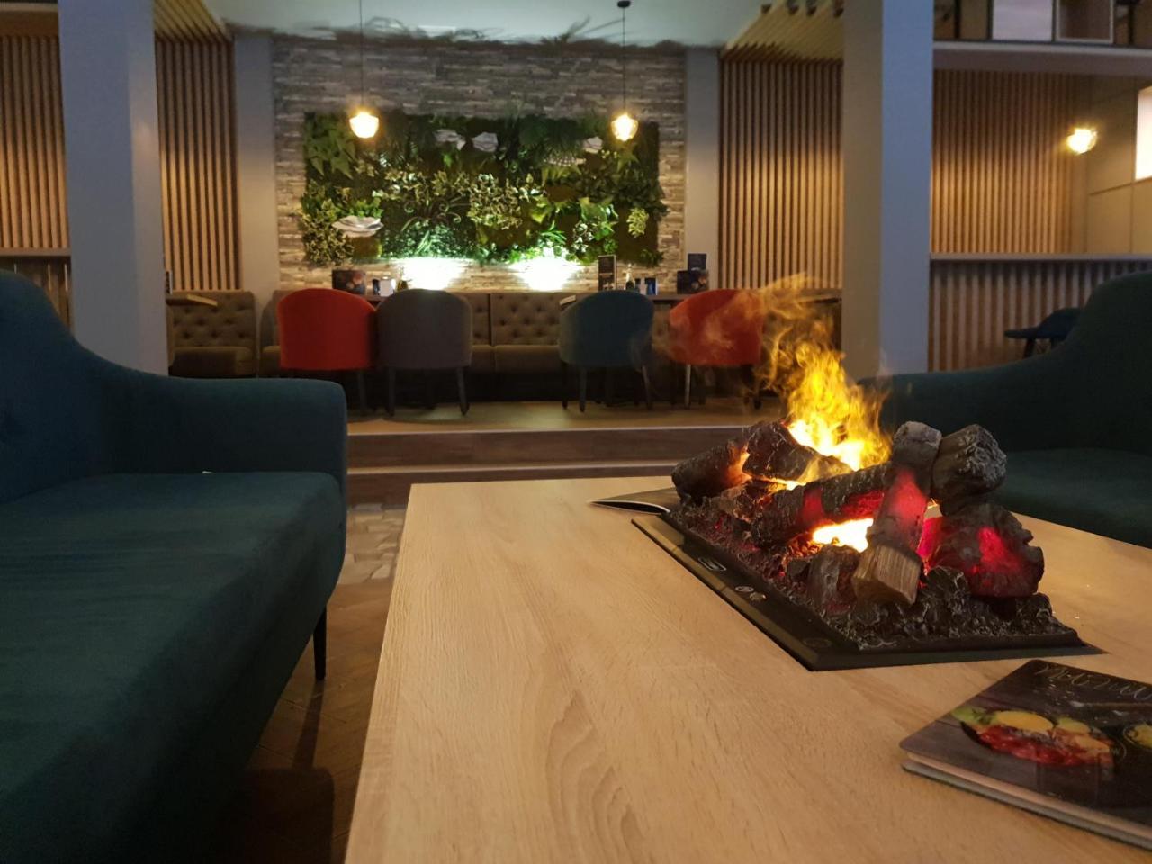 Hotel Atva Dolni Dobrenoec